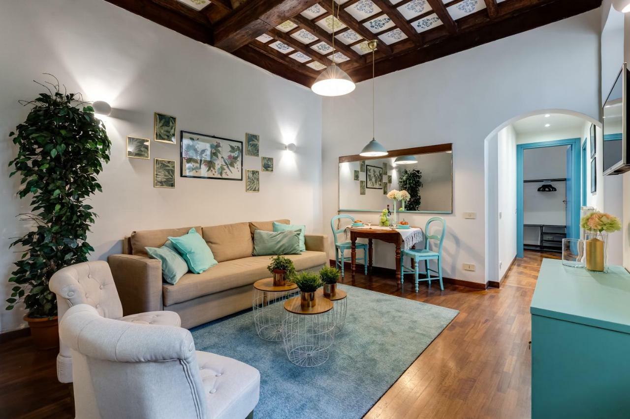 Apartment Sistina Spanish Steps