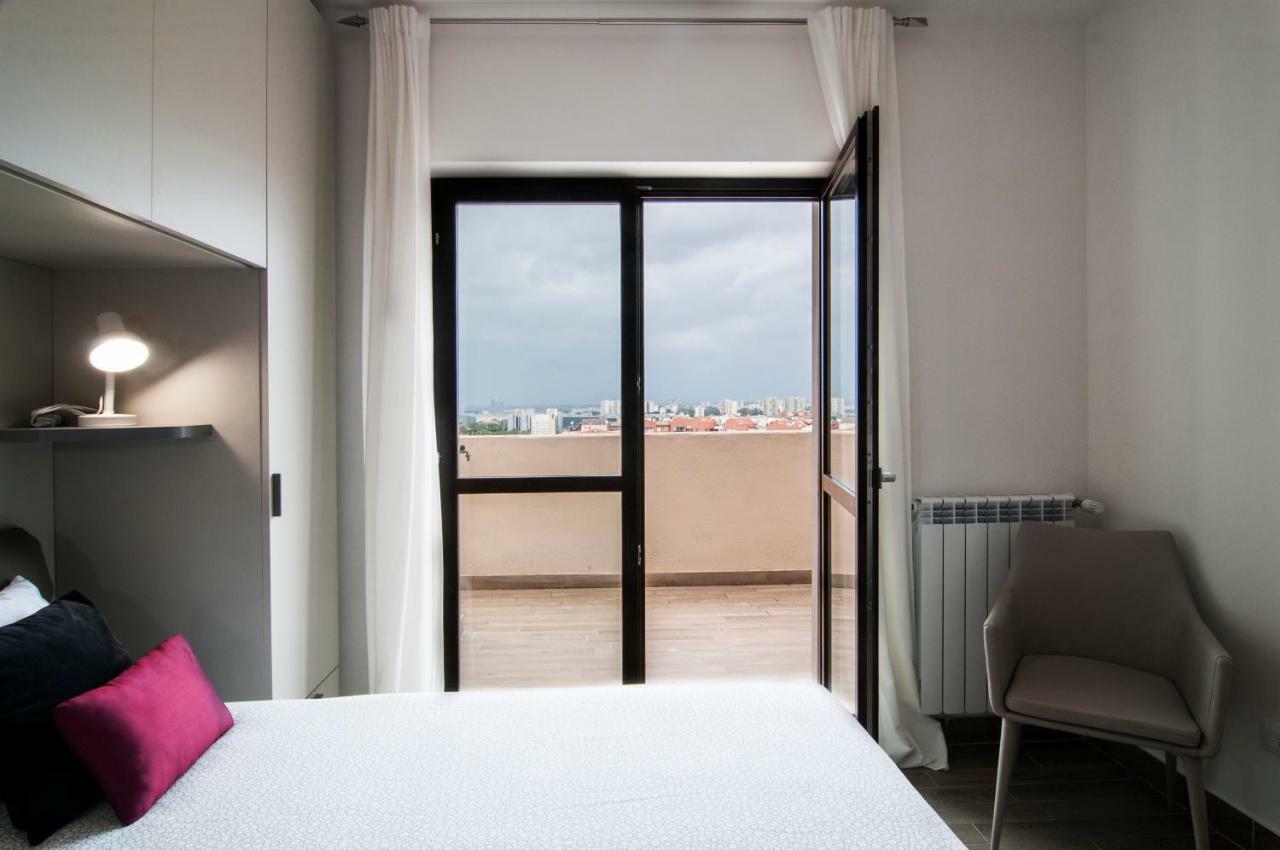 Fonte Laurentina Appartamento Roma