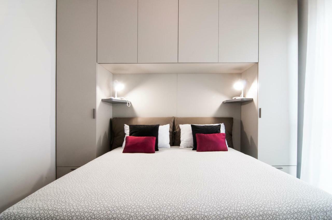 Fonte Laurentina Apartment *