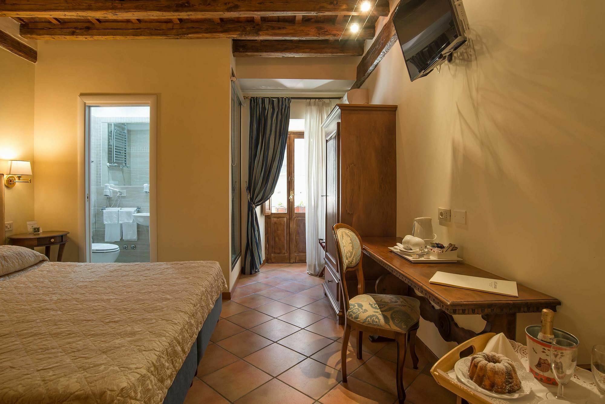 Le Clarisse Trastevere Rome