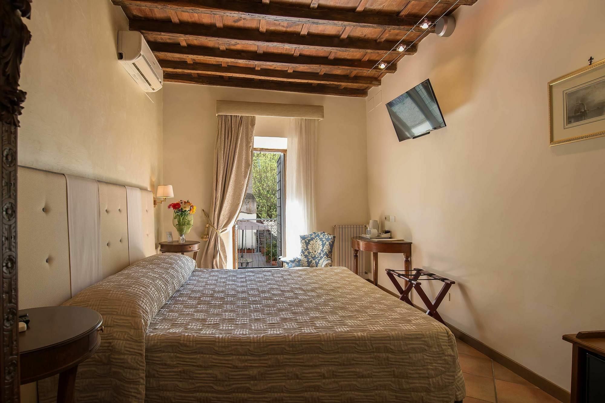 Le Clarisse Trastevere Guest house 3*