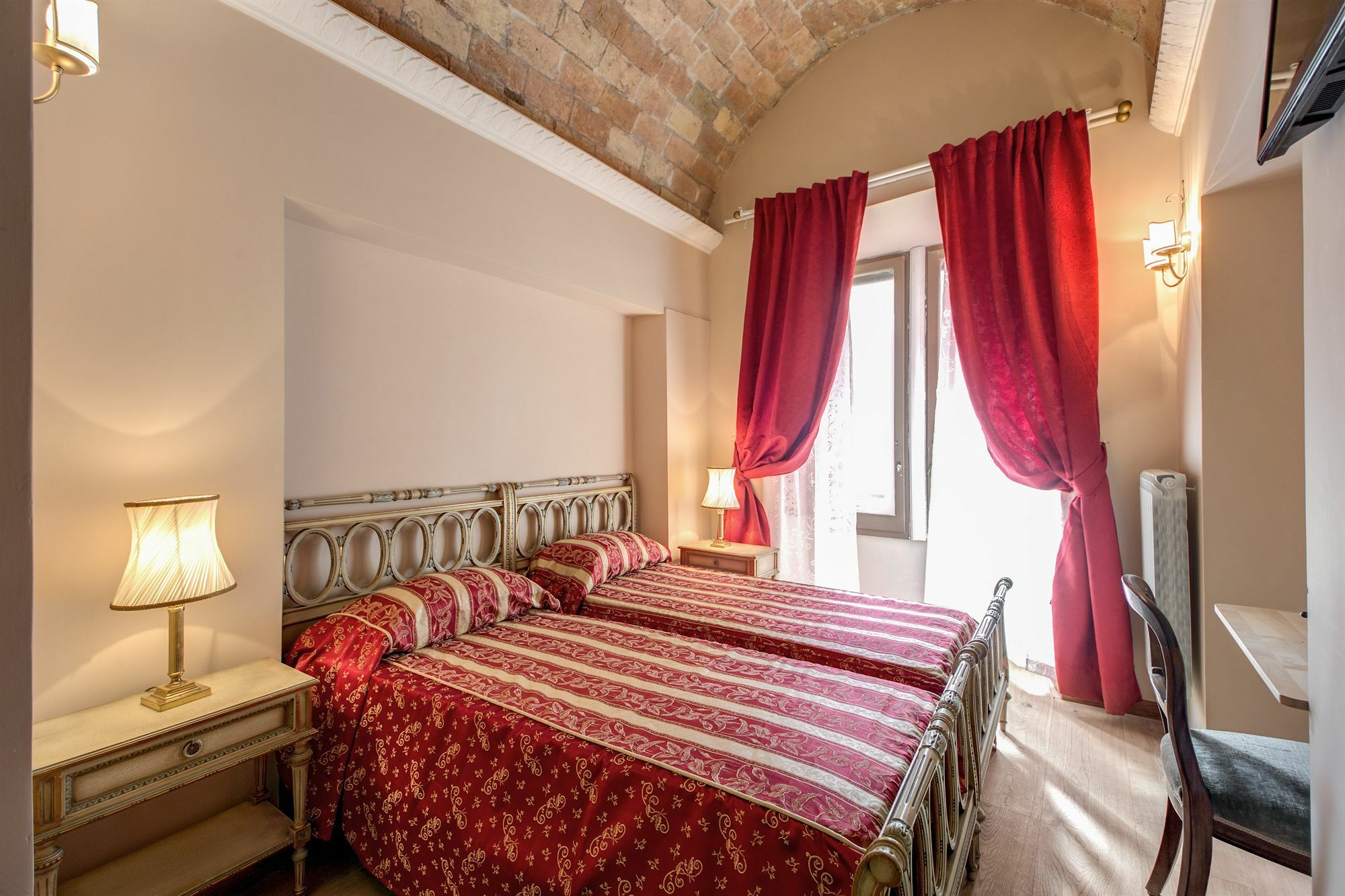 Economy hotel La Reggia Dei Principi 2*