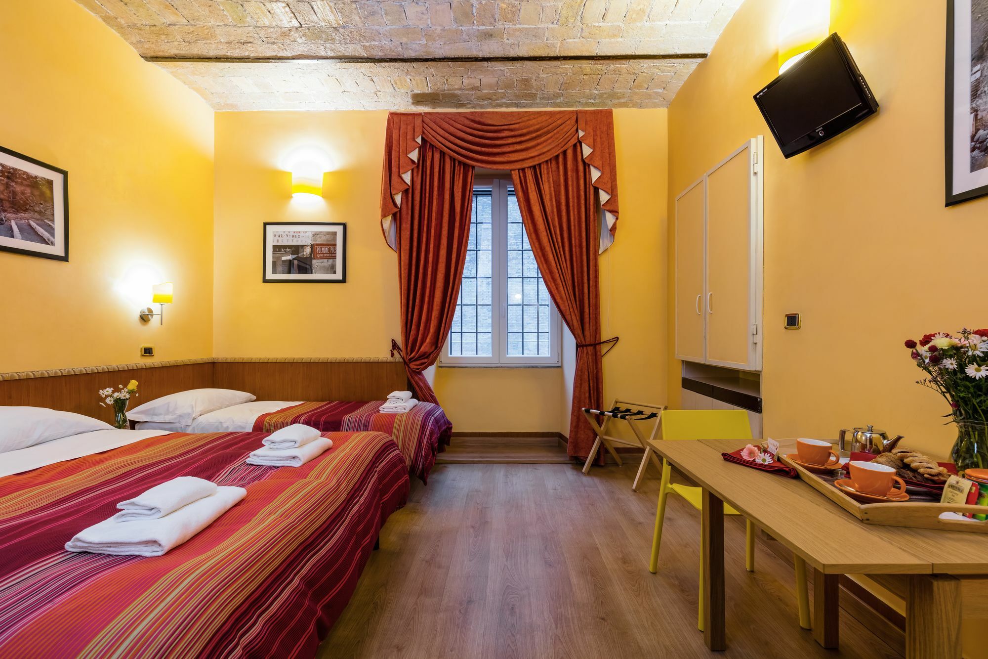 Guest house Domus Avi - 3*