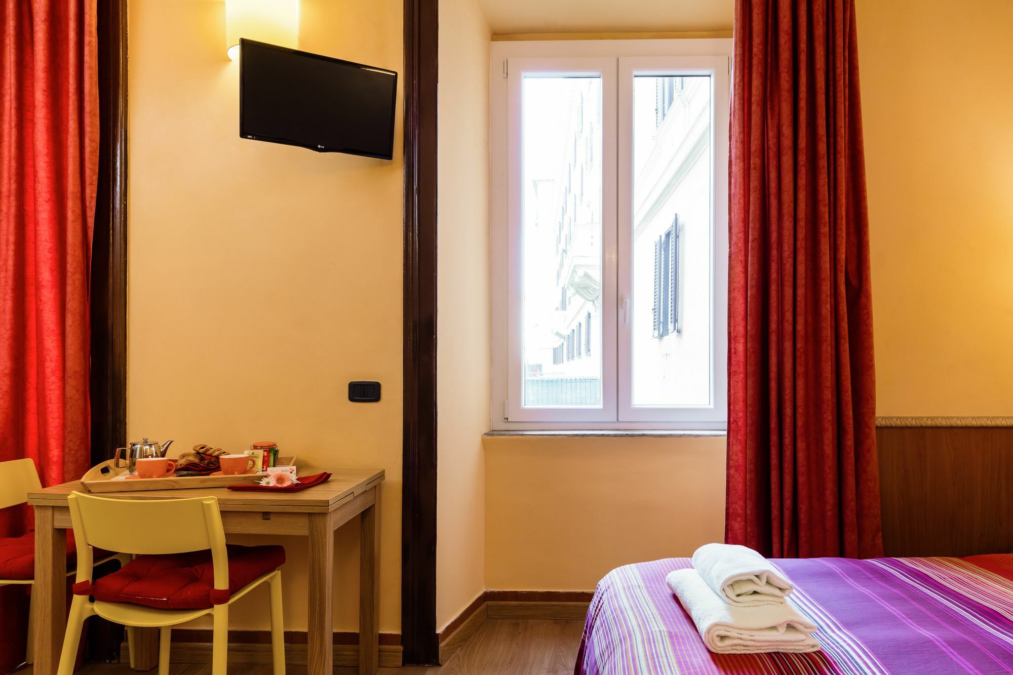 Domus Avi - 3* Rome