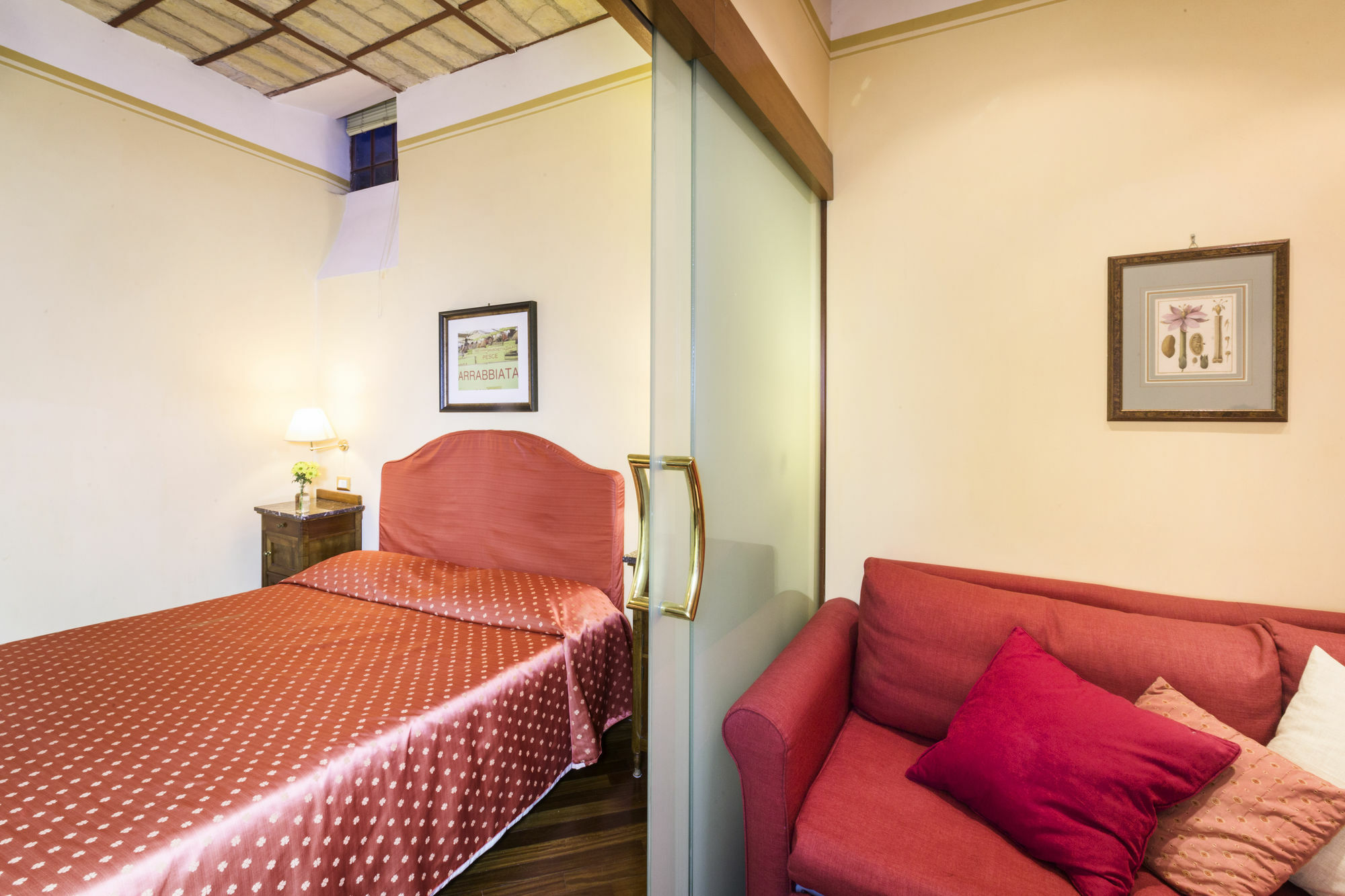 Casa De' Fiori 3* Rome