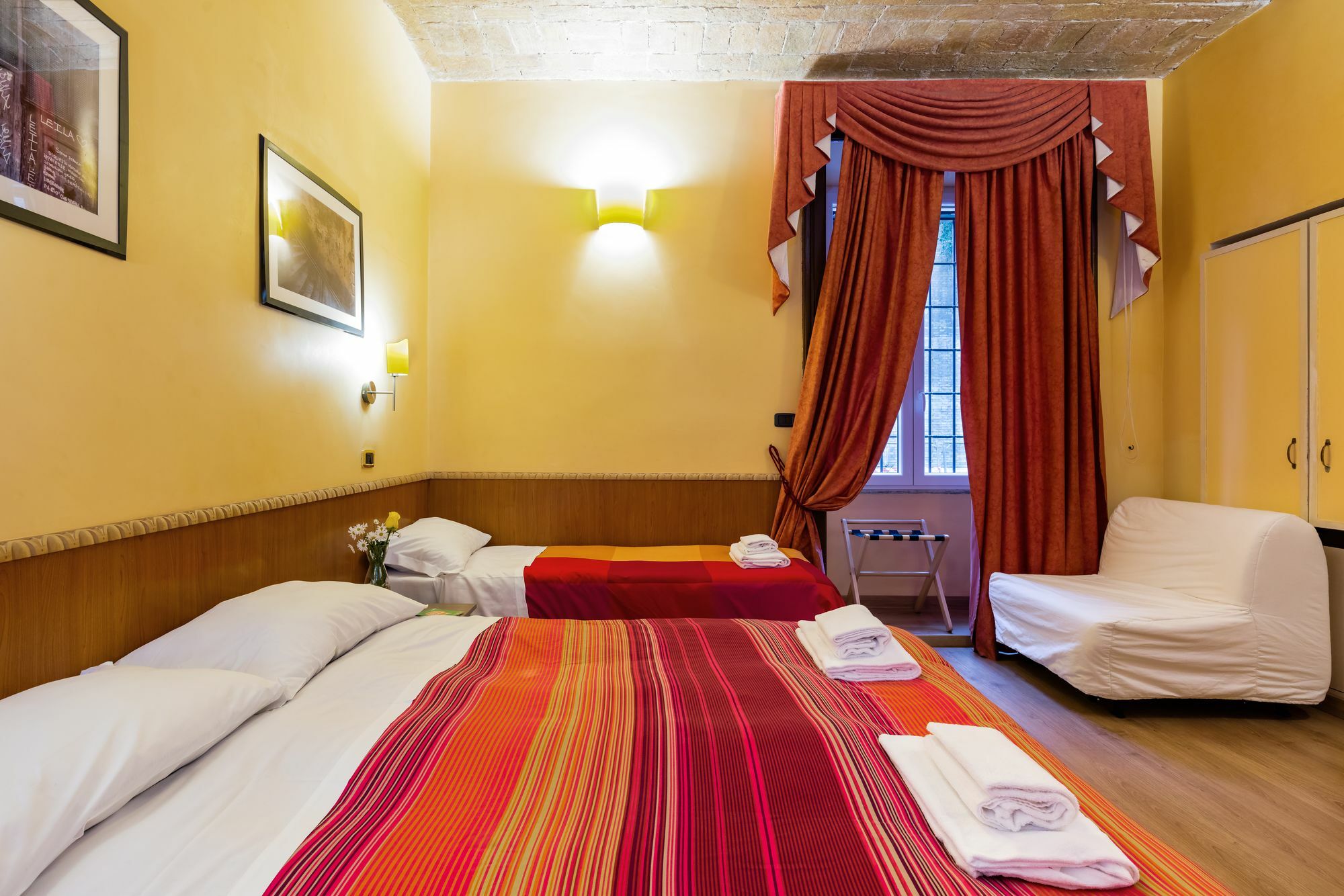 Domus Avi - 3* Rome