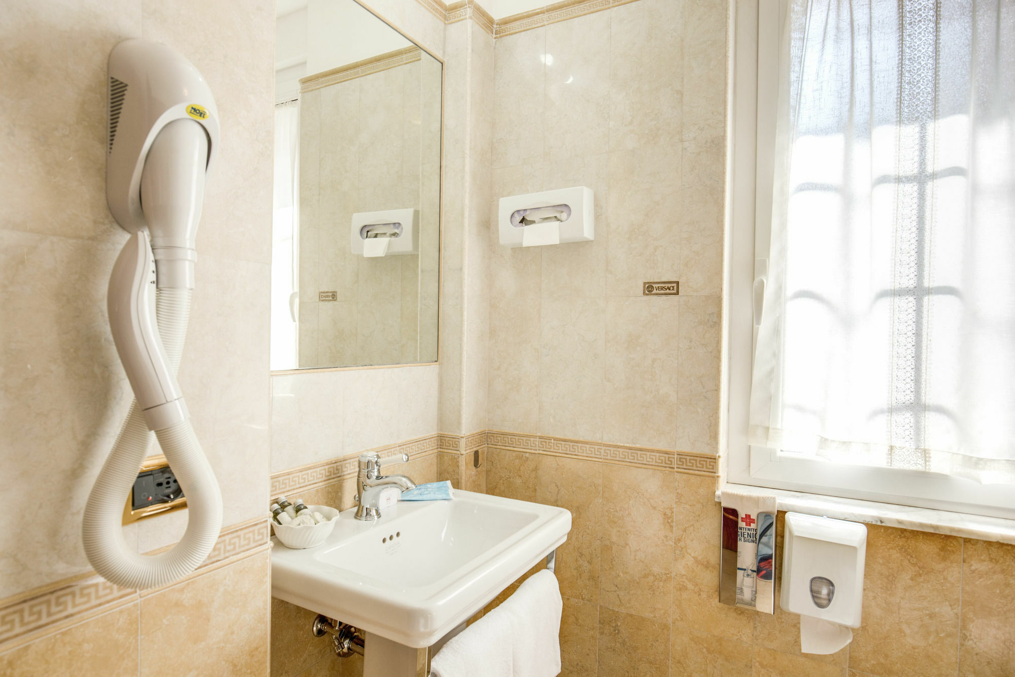 Pantheon Guest house