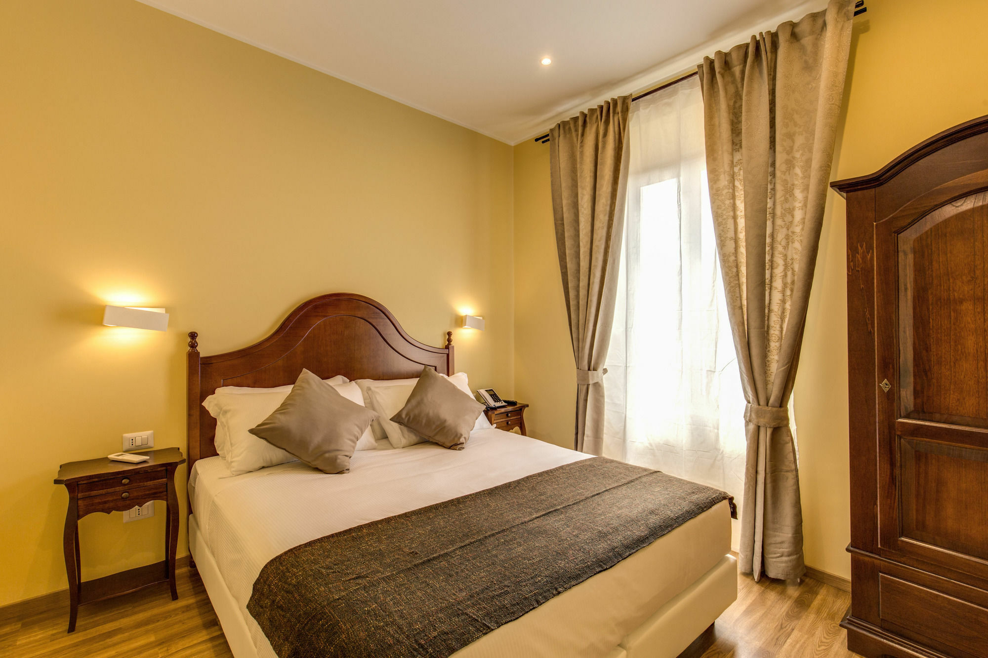 Floor Colosseo Guest house 3*