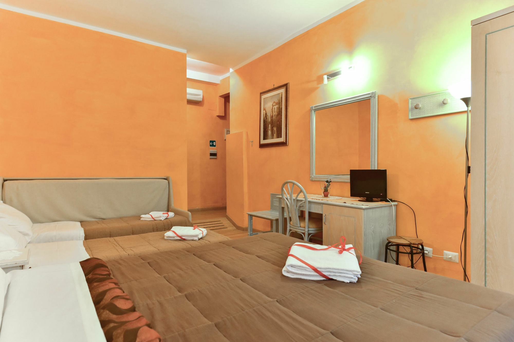 Hotel Gisa *