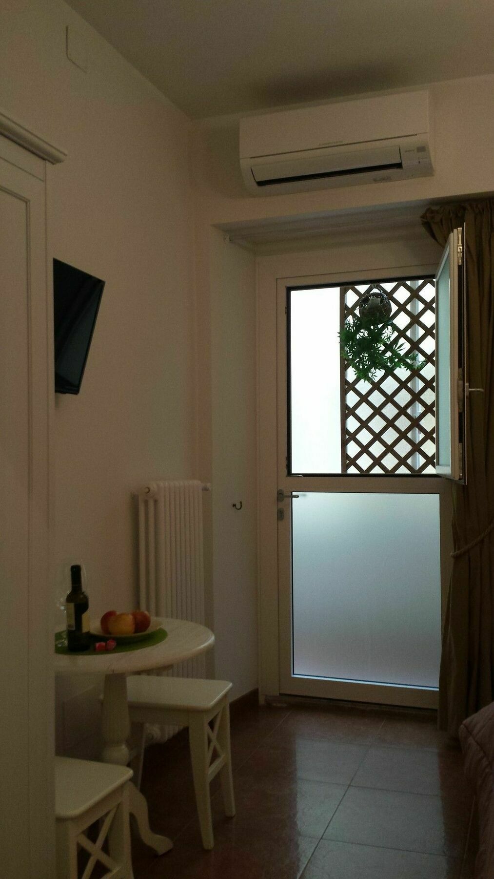 Guest house Domus Flaviae 2*