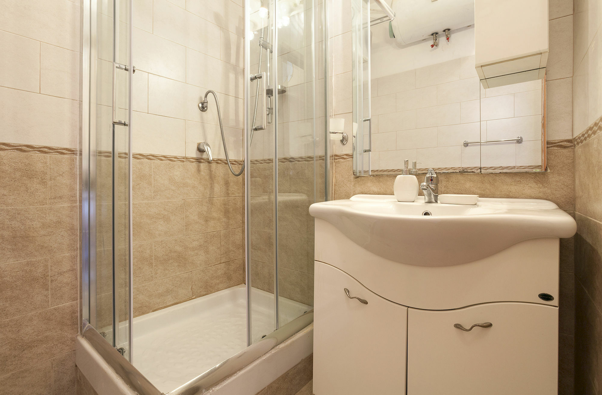 Guest house Cicero Center 3*