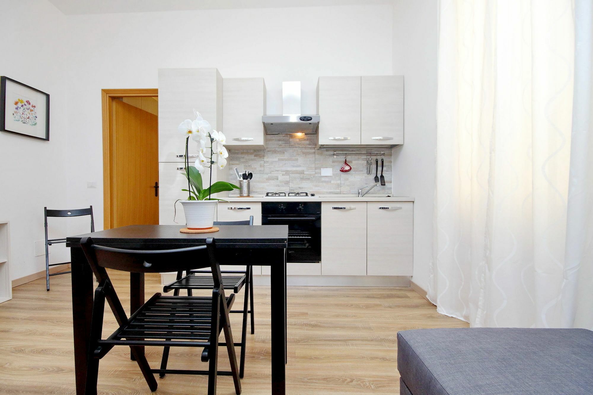 San Lorenzo District Apartment