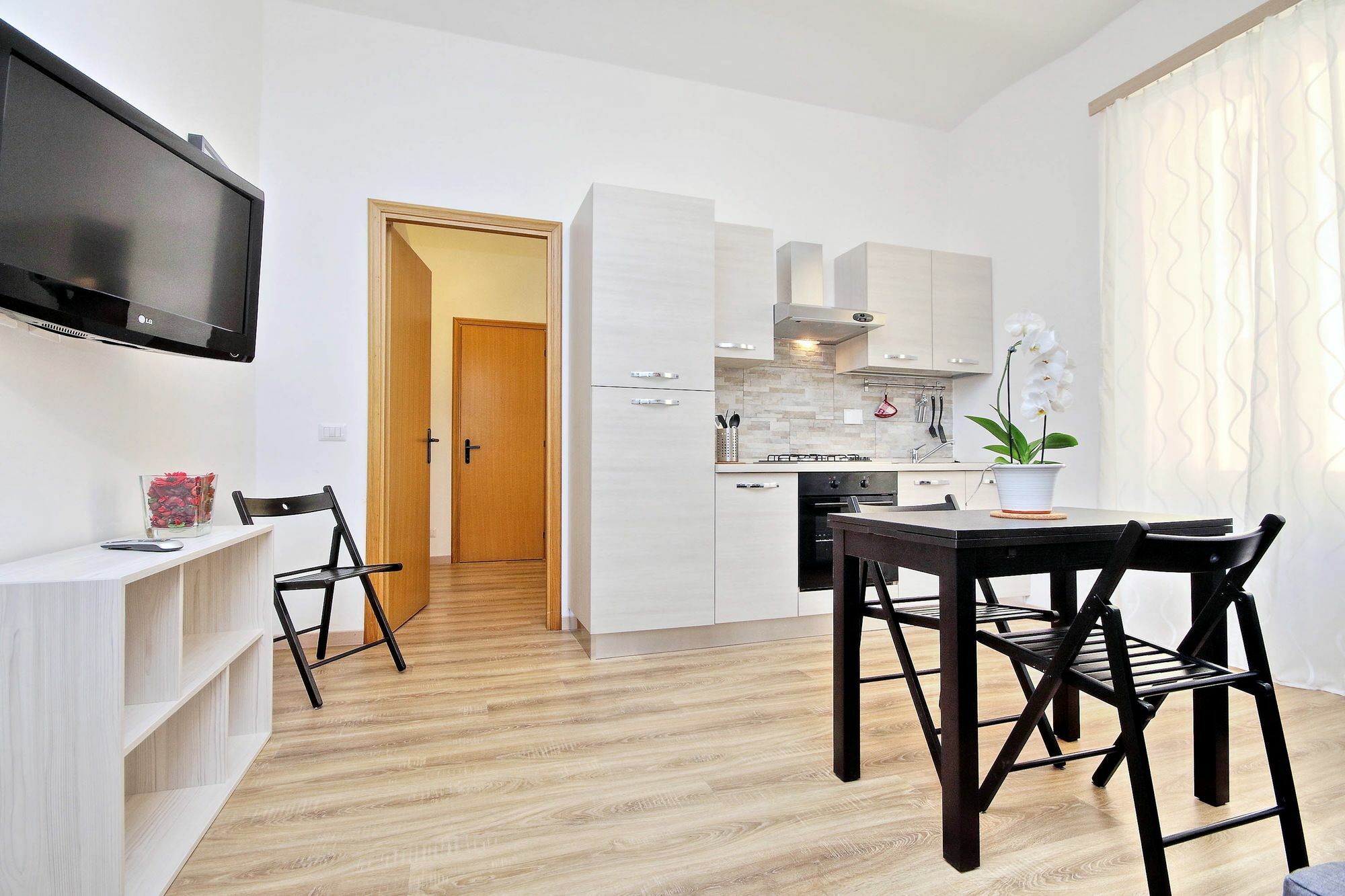 San Lorenzo District Apartment *