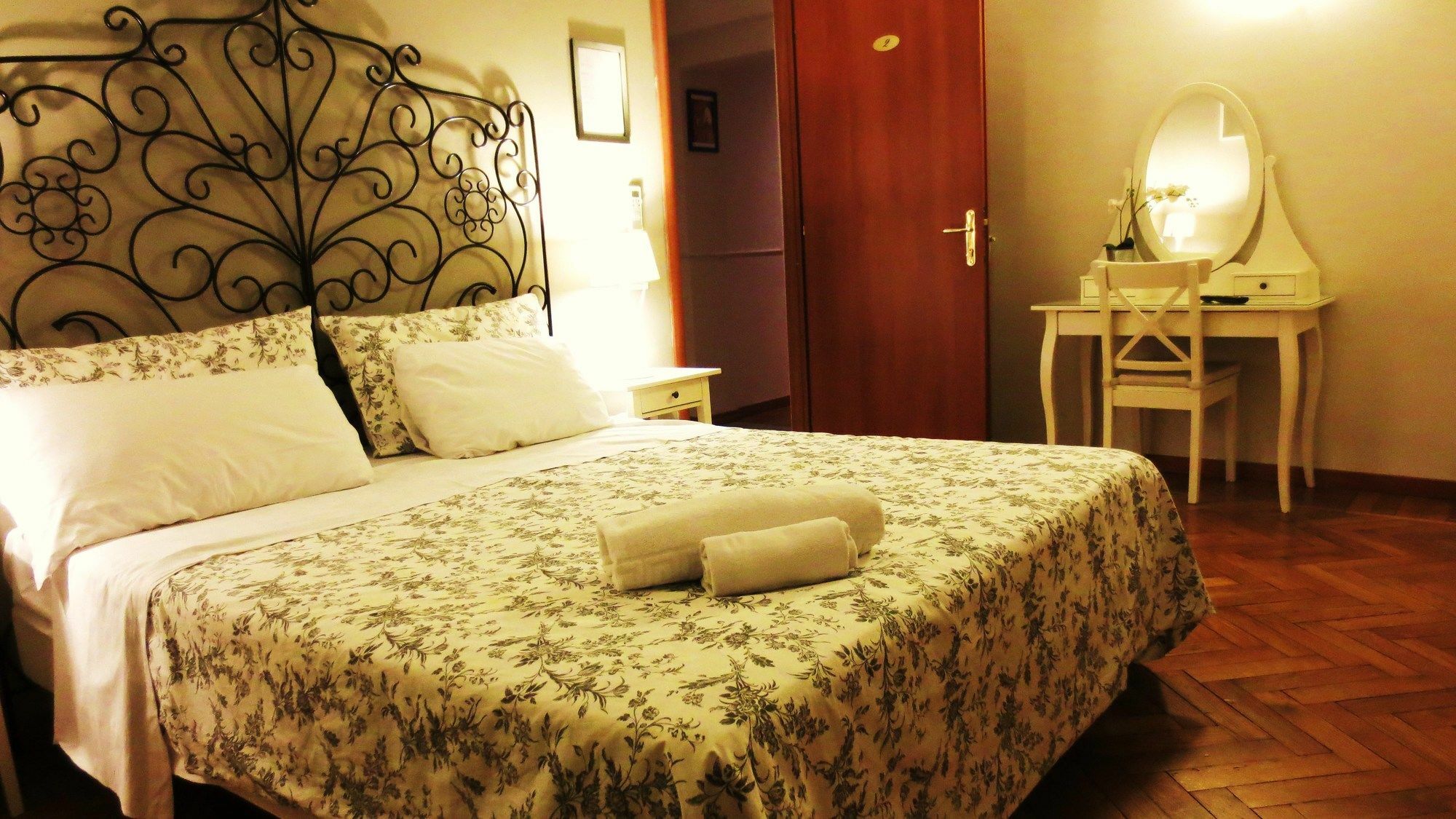 Borghese Guest house Rome