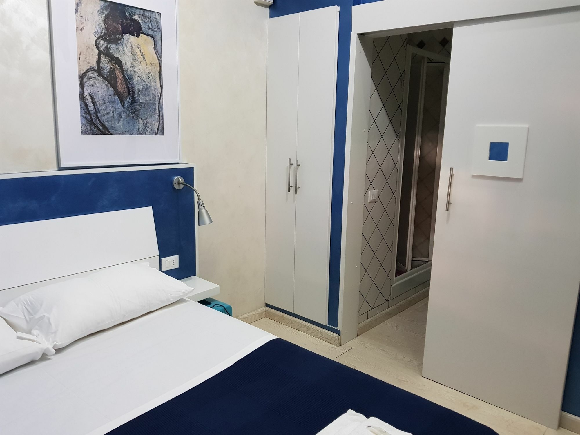 Romatic Guest house