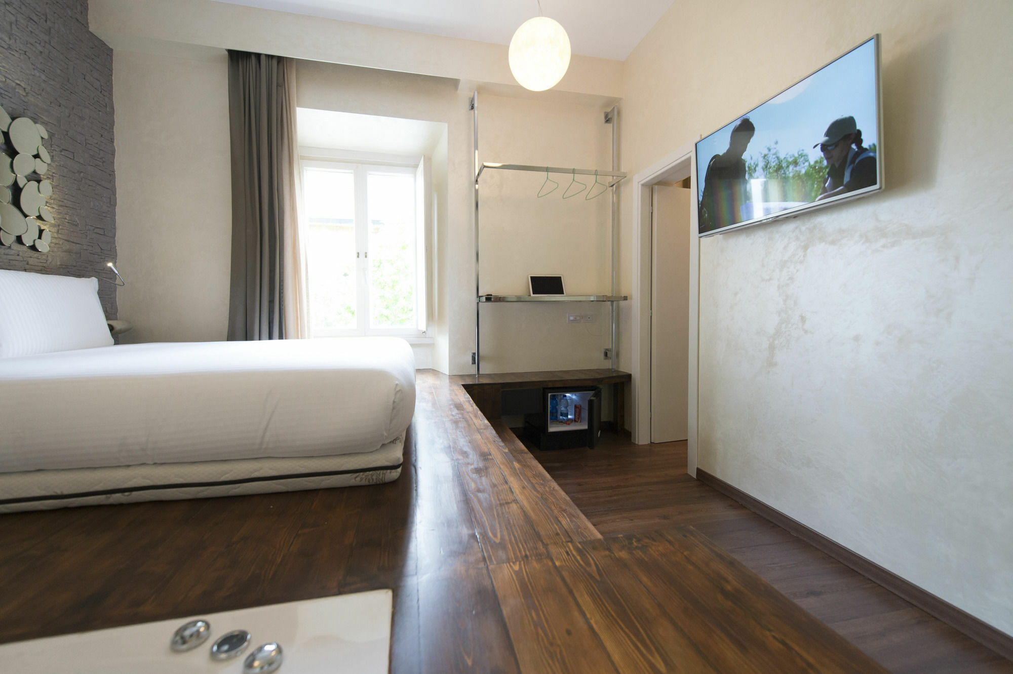 Affittacamere Irooms Station 4*