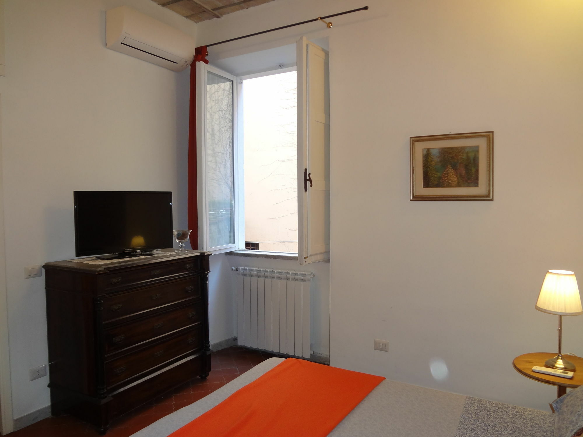 The Trastevere Painter Penthouse Apartment