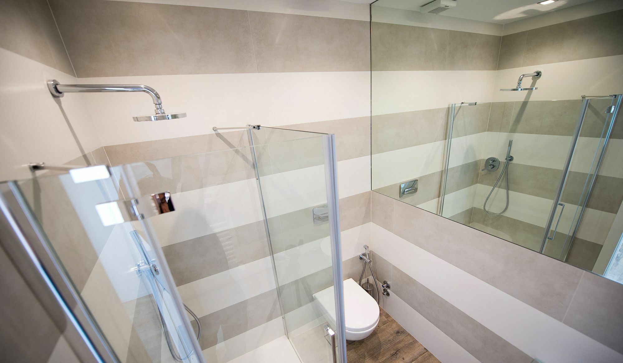 Vatican Kalasa Suite & Deluxe Rome