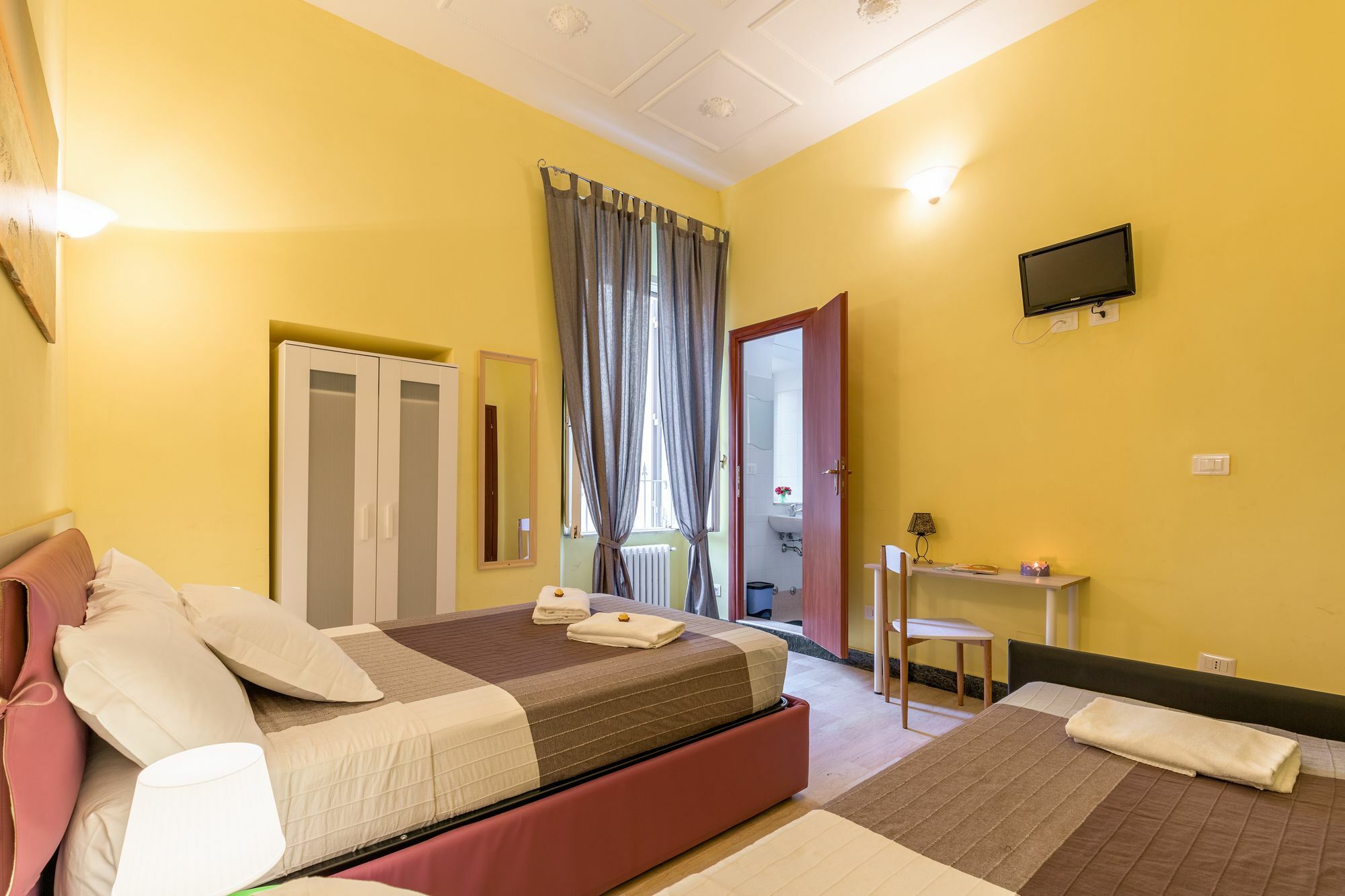 Beb Domus Arbenzio San Giovanni Bed & Breakfast Rome