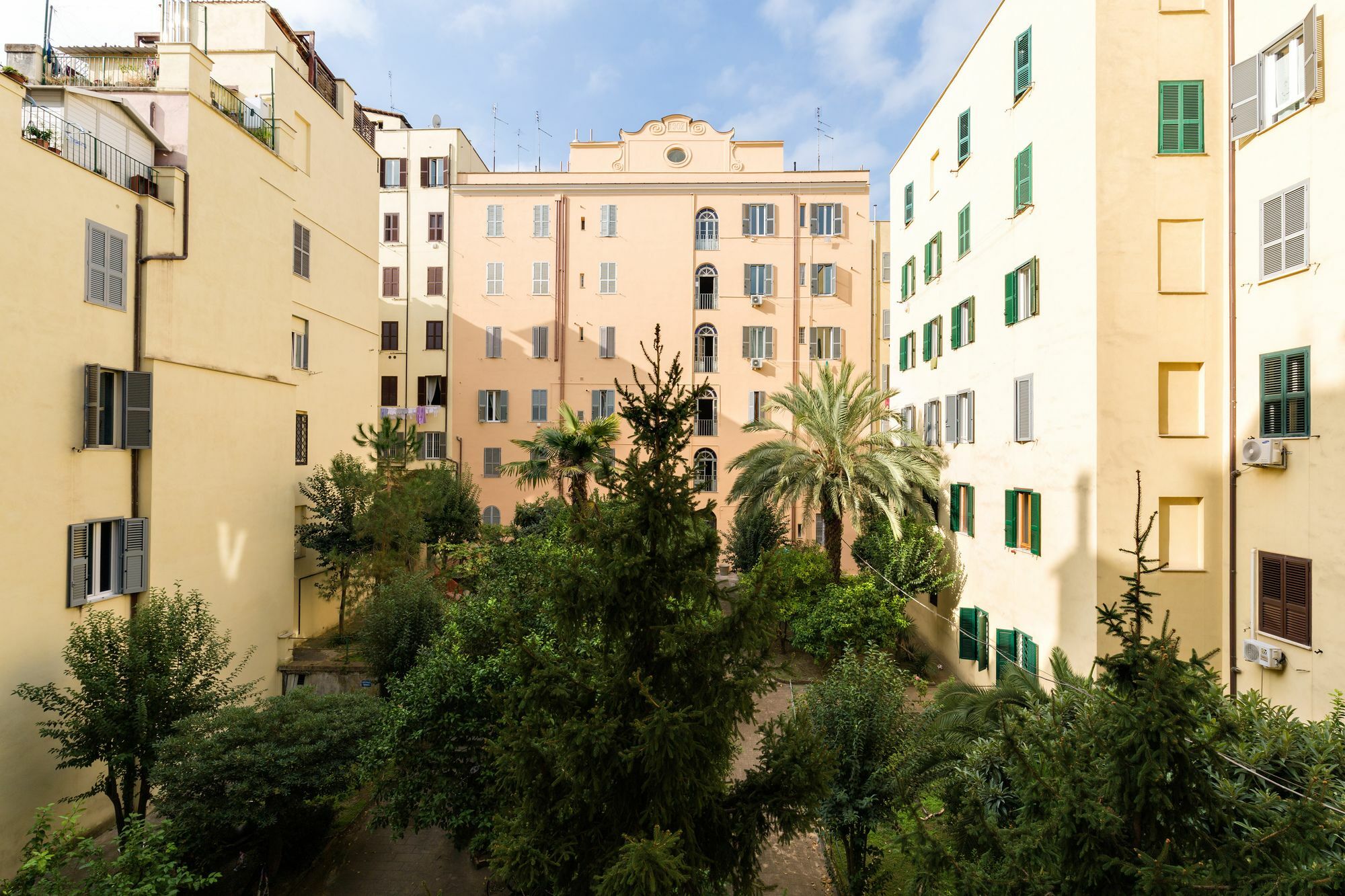 Beb Domus Arbenzio San Giovanni Bed & Breakfast Rome