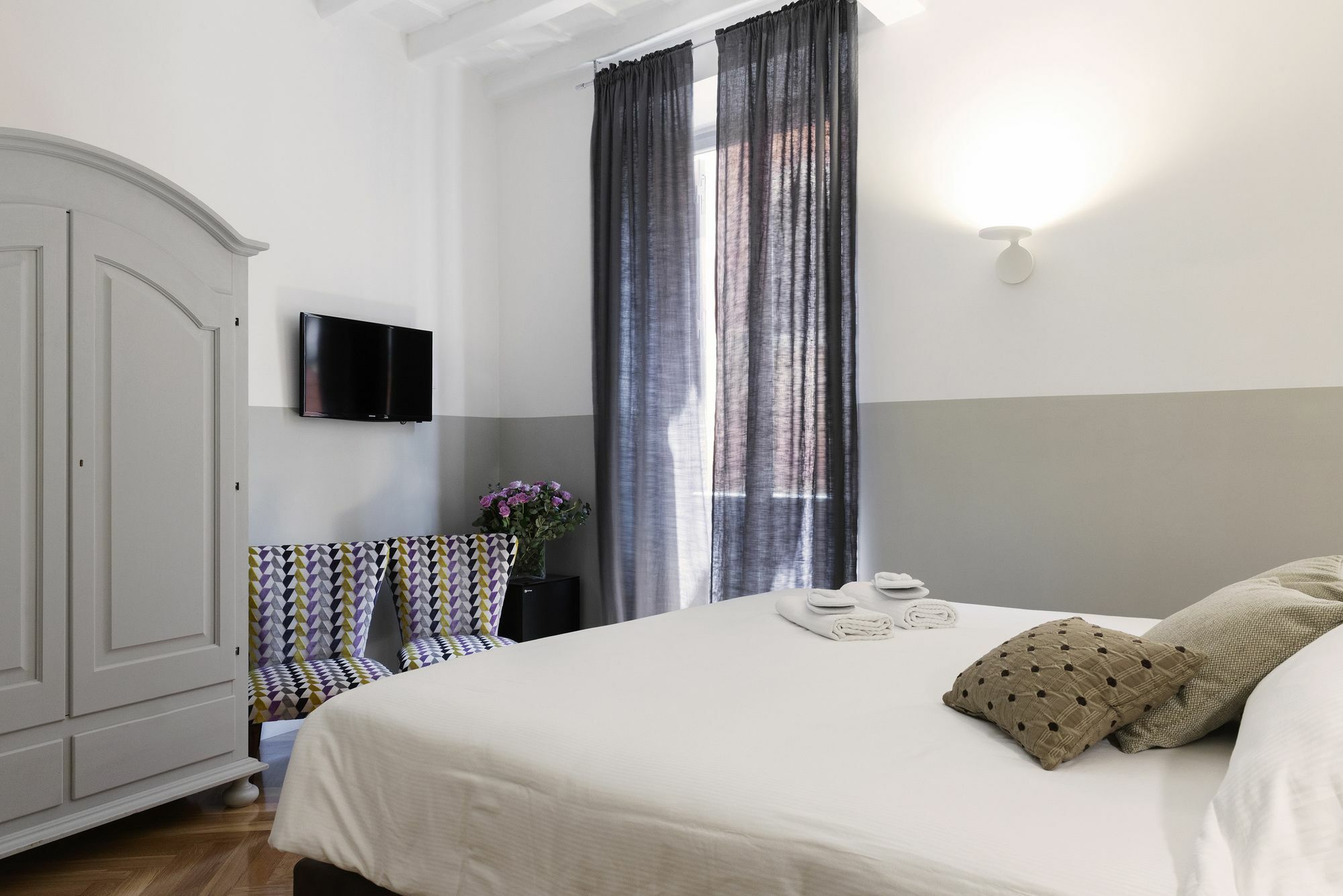 Maison Palazzo Taverna 3* Rome