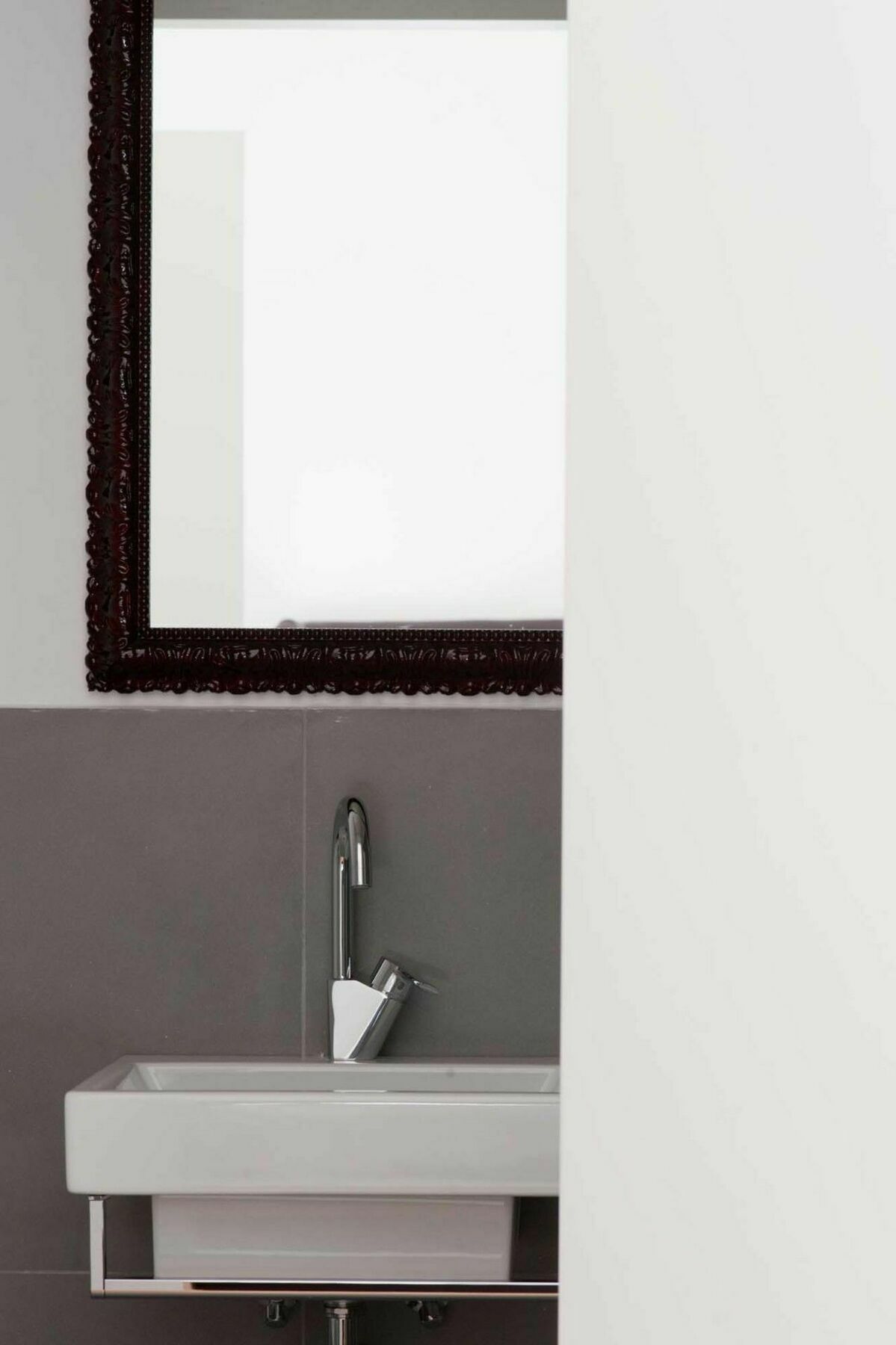 Imperia Guest house 3*