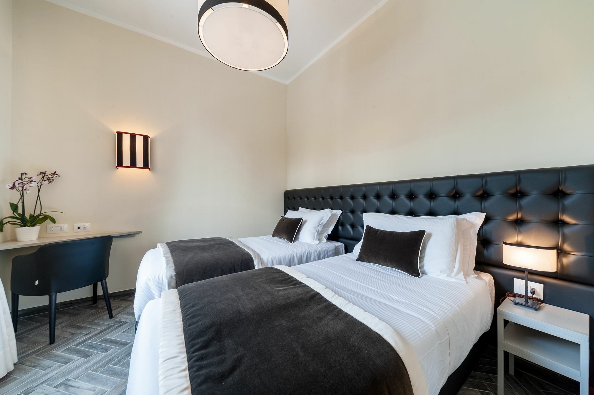 Foro Luxury Affittacamere 3*
