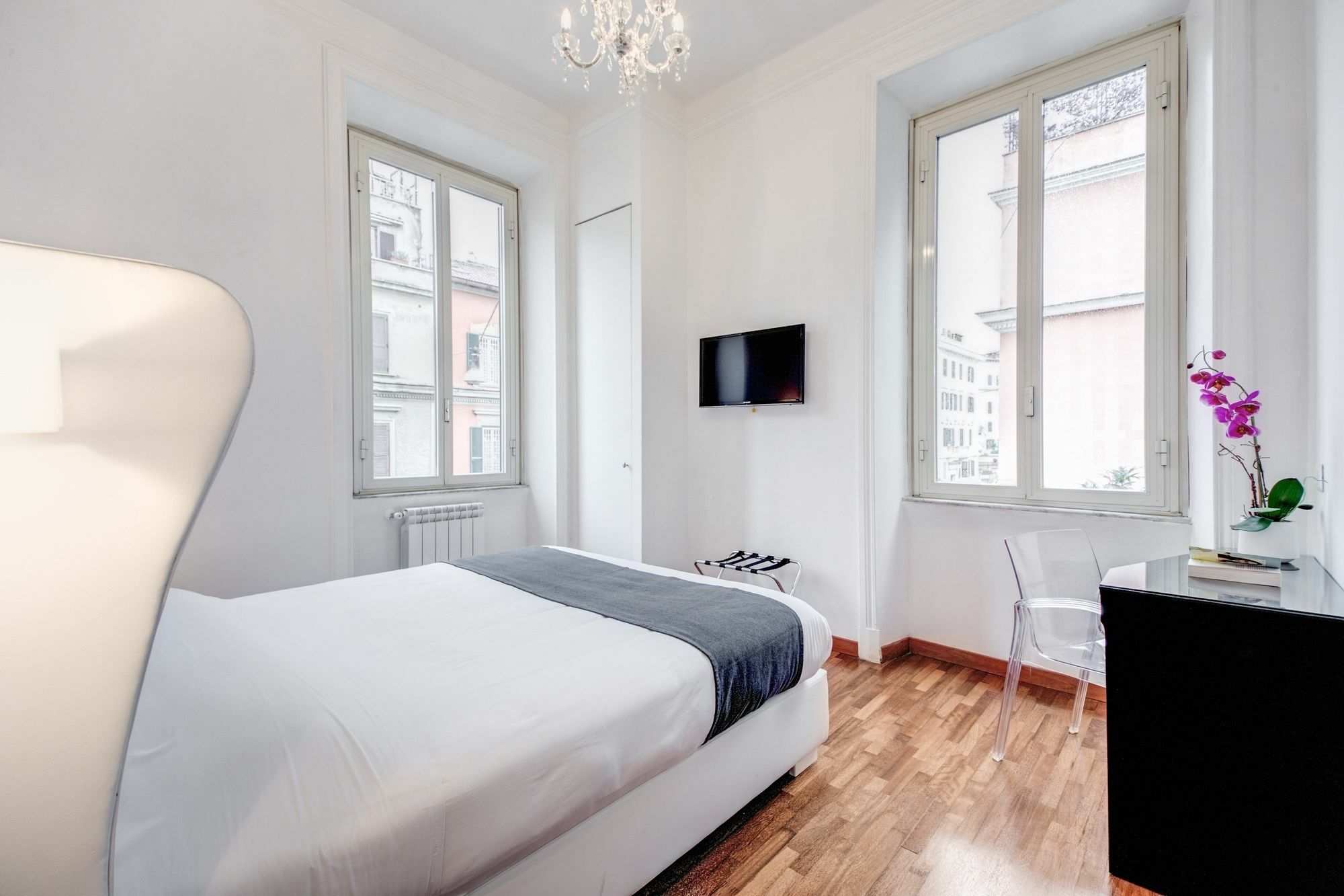 Imperia Guest house