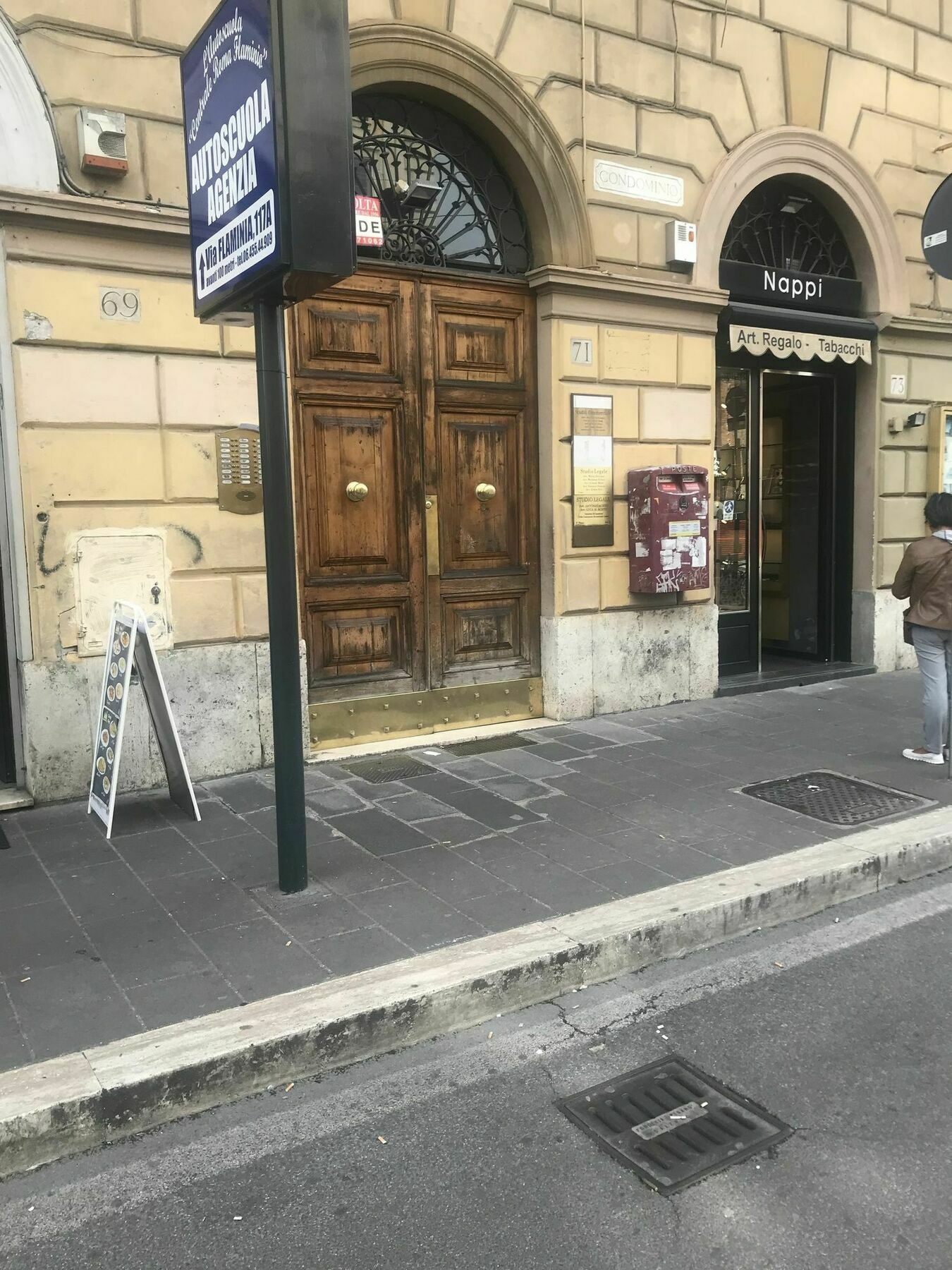 Residenza Borghese 71 Apartment Rome