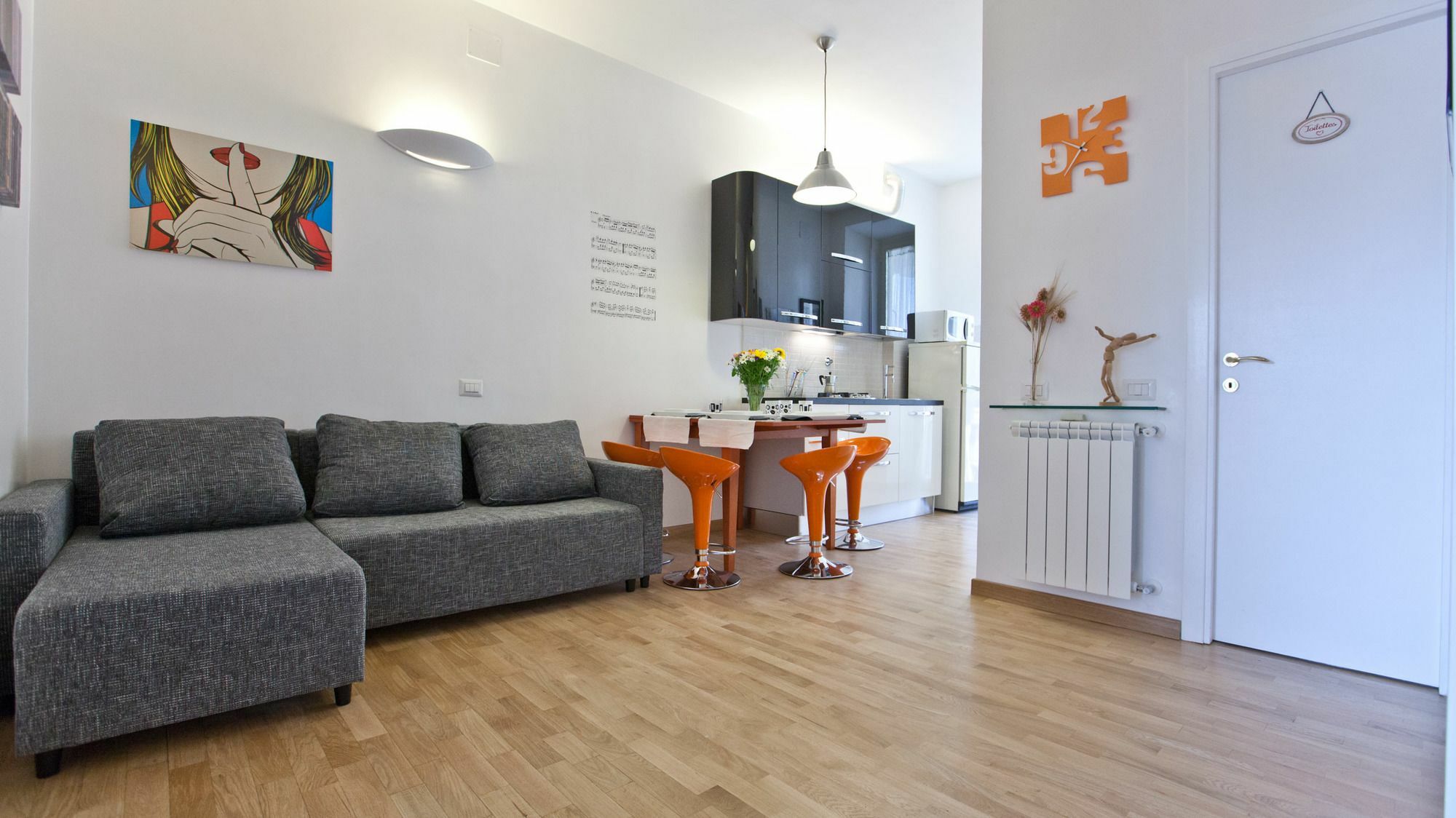 Telesio Apartment *