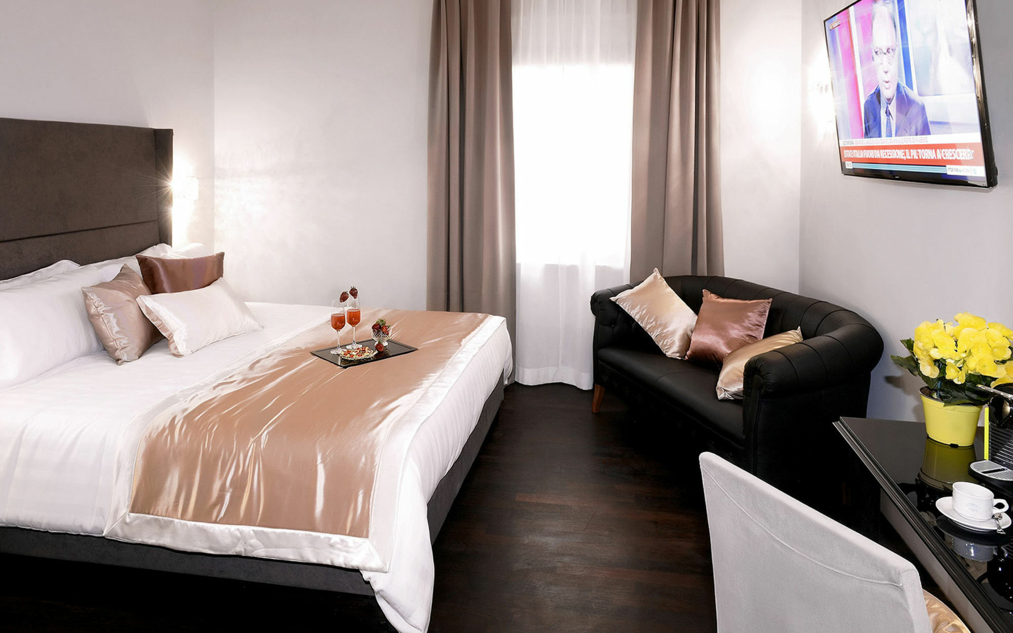 Piazza Di Spagna De Charme Guest house