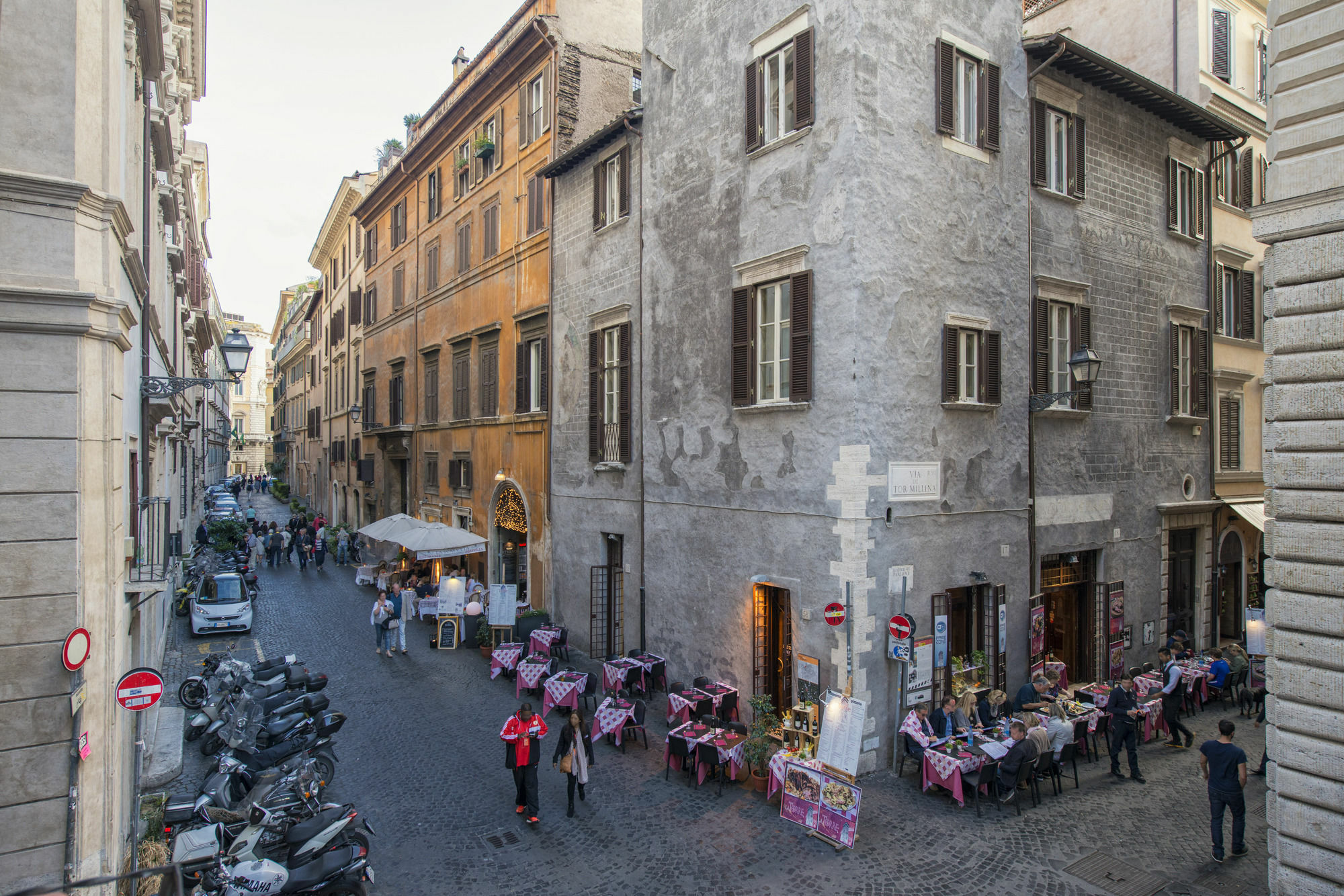 Navona Tower Relais Guest house