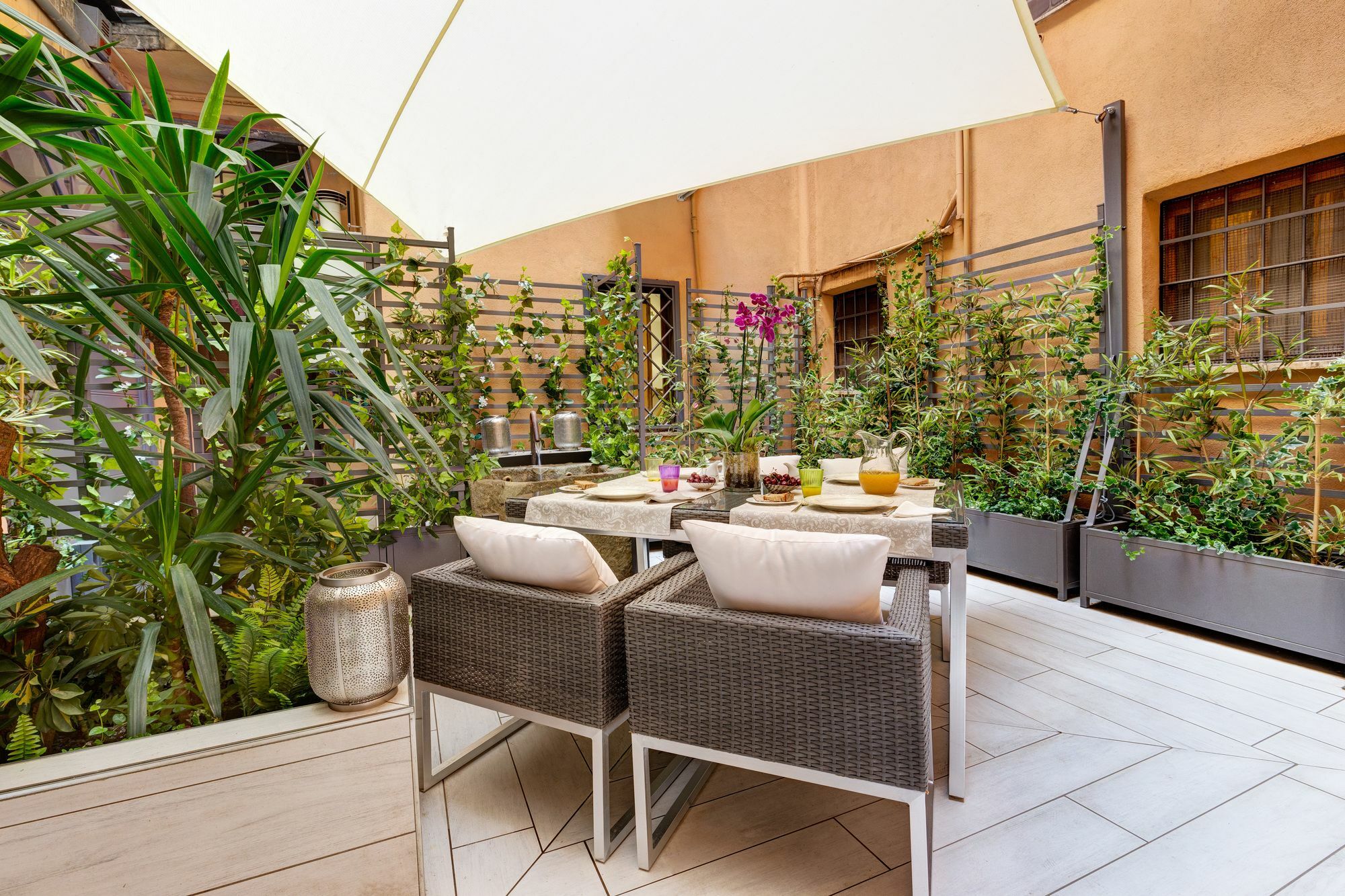 Apartment Domus Domitia Luxury House Rome