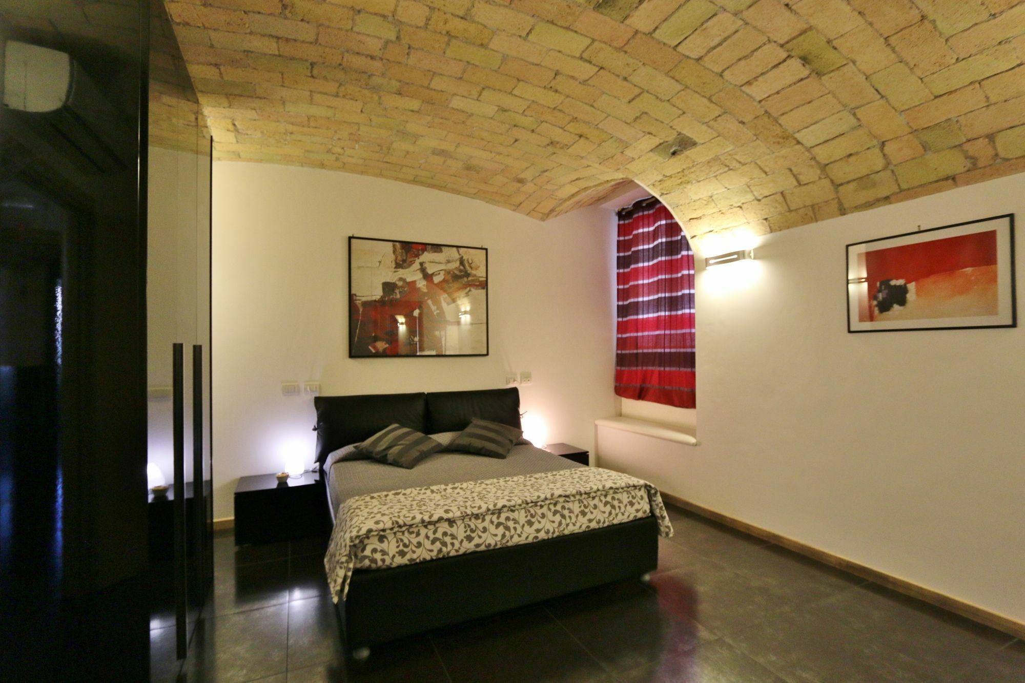 Residenza Adriana Guest house 2*