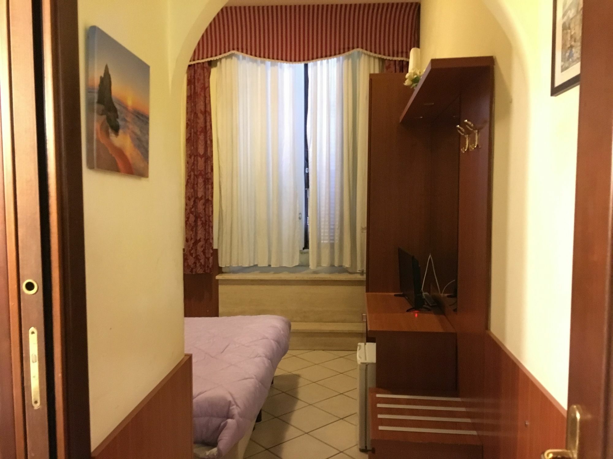 Terminal House Hotel 2*
