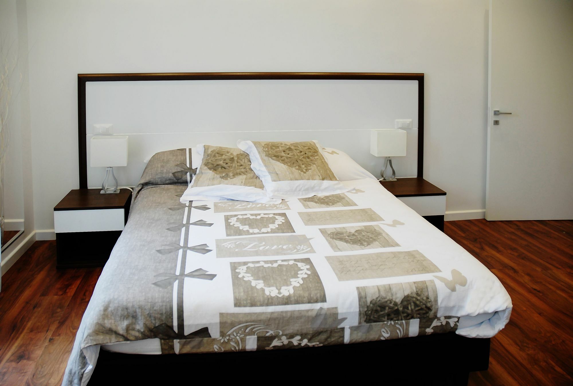 Suiterhome Guest house *