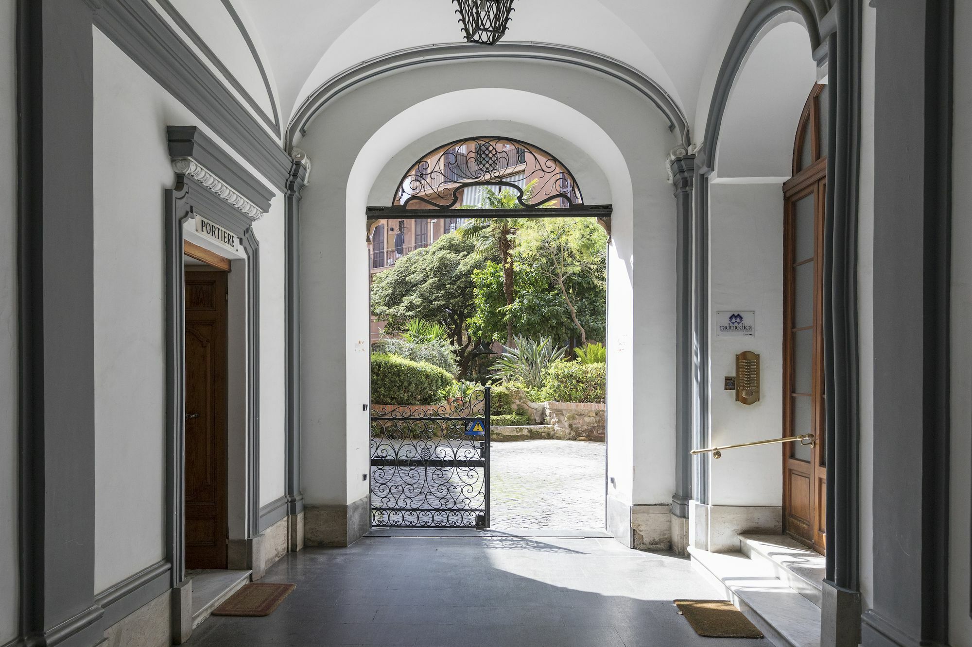 Intimate 1br In San Pietro / Vaticano By Sonder *