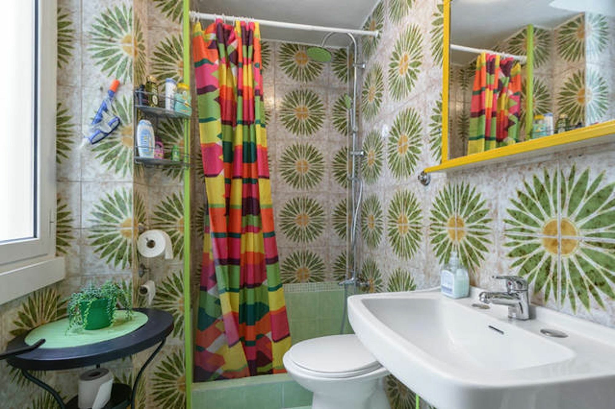 Sixbeds Guest house