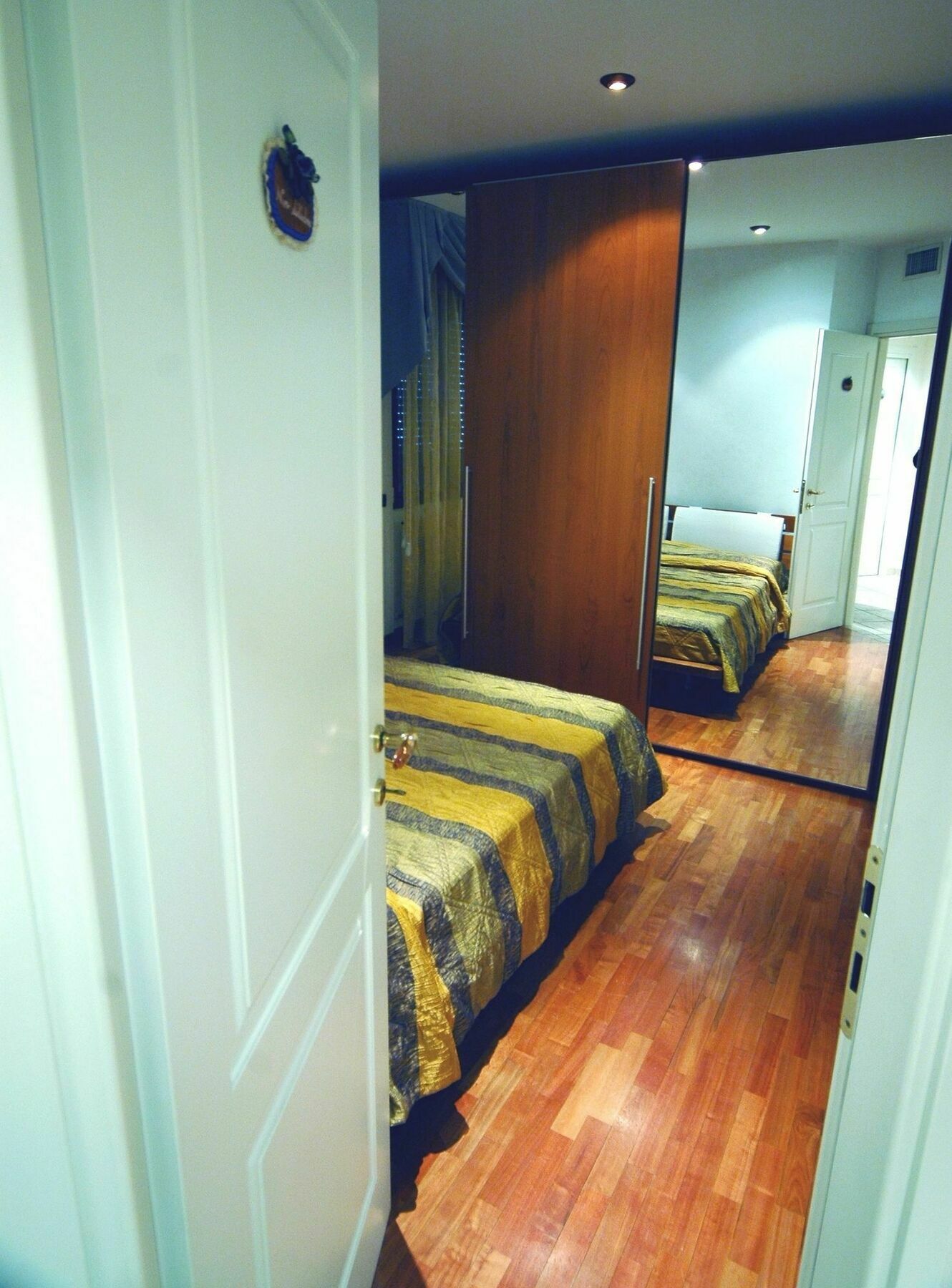 Chic House Apartment