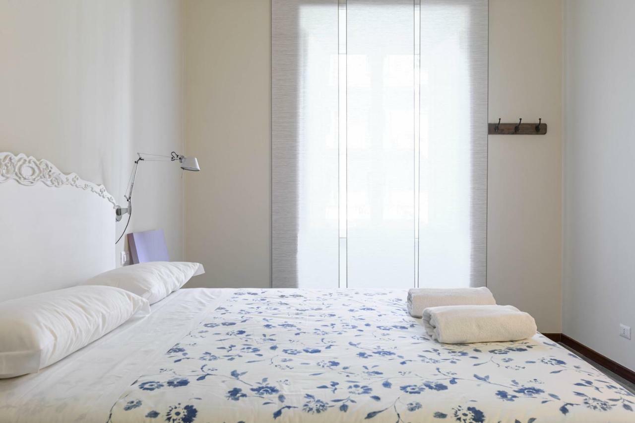 Aparts Apartment