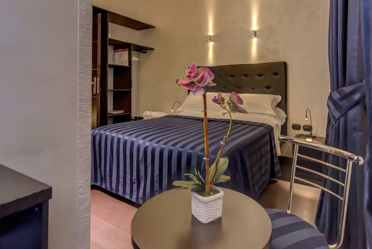 Residenza Doro- 24x7 Check-in Guest house