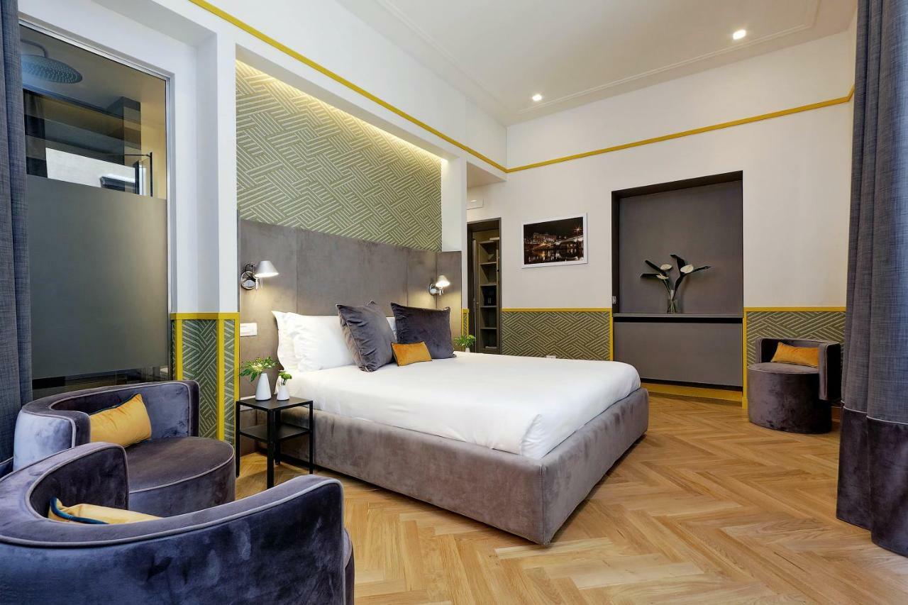 Five Guest house 2*
