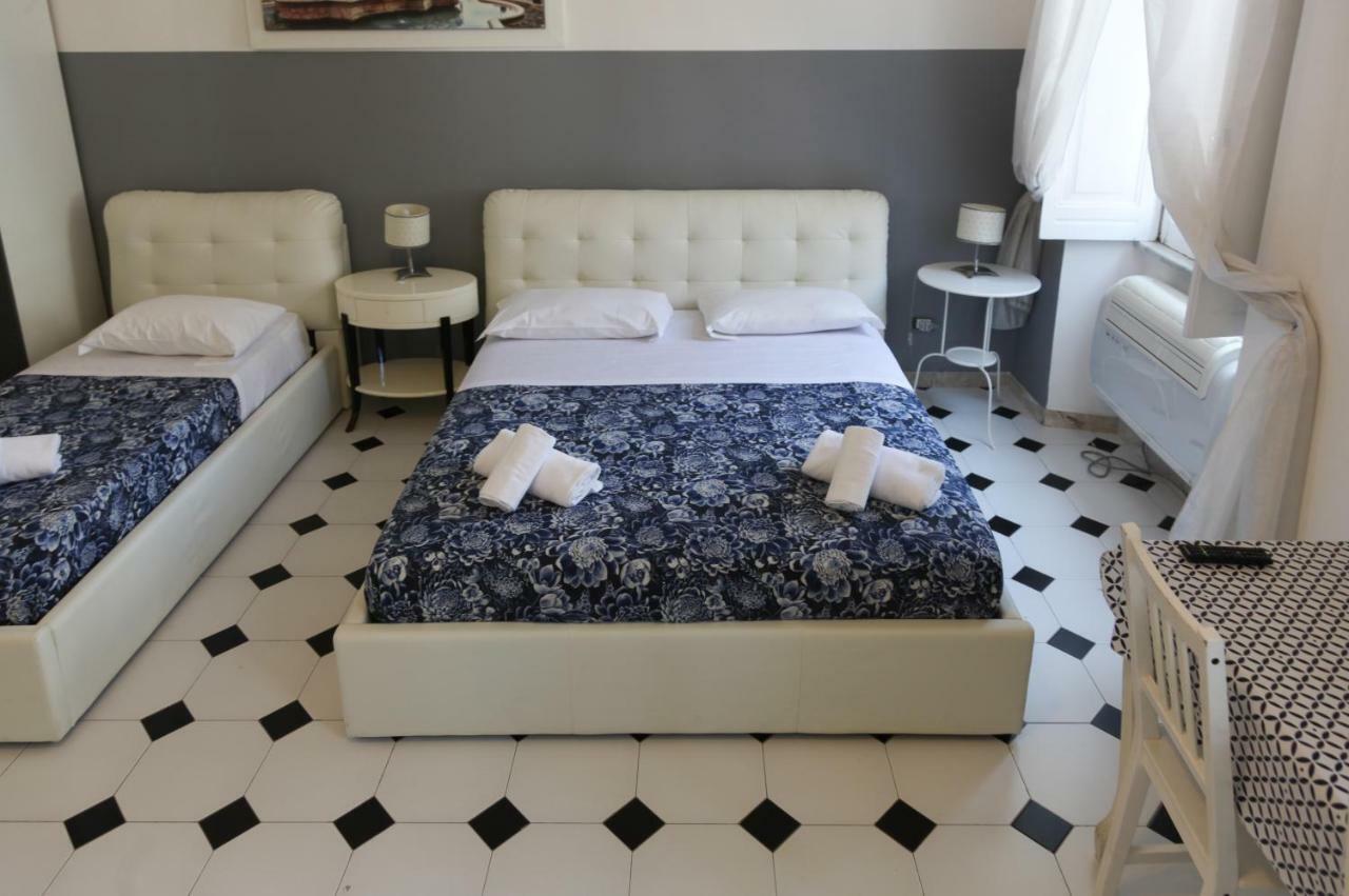 Hotel Vatican And Kitchen 3*