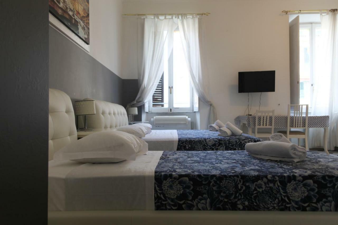 Hotel Vatican And Kitchen Rome