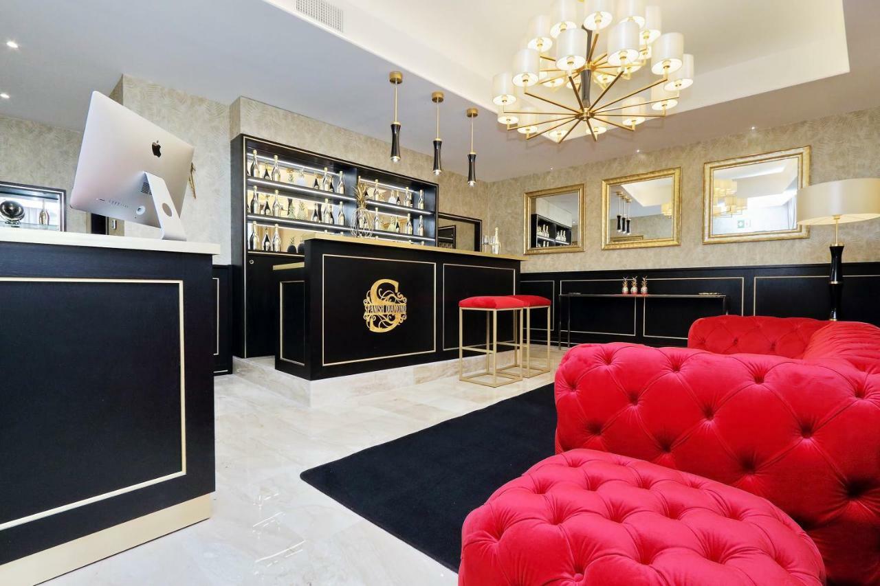 Affittacamere Spanish Diamond Luxury & Jacuzzi
