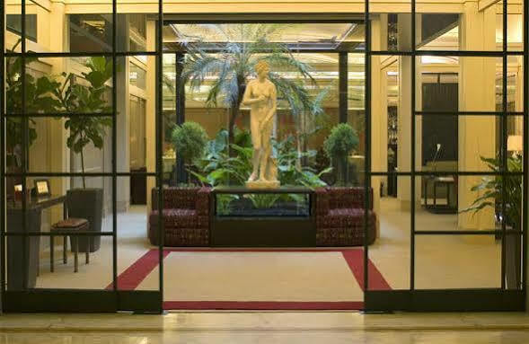 Dei Borgognoni 4* Rome