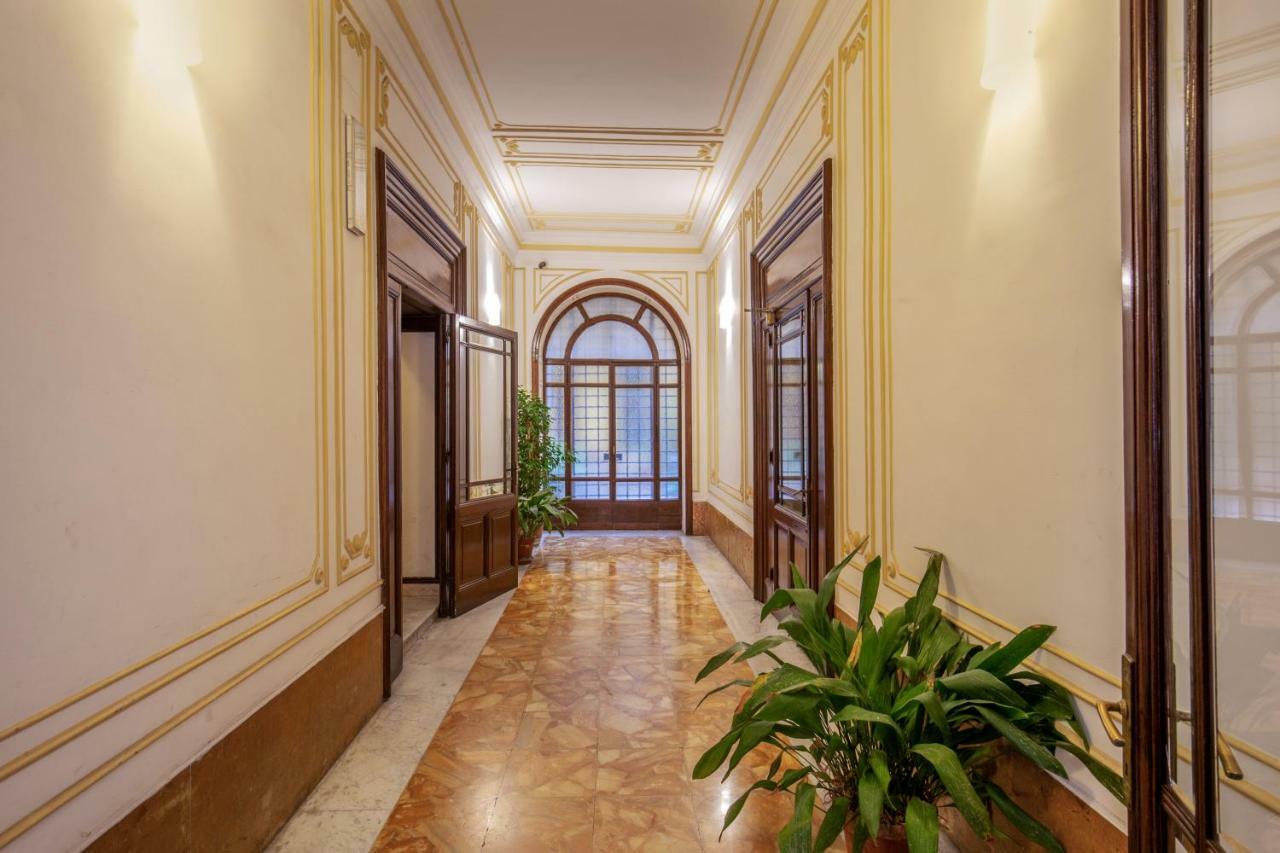 Bed & Breakfast Domus Veneto Rome
