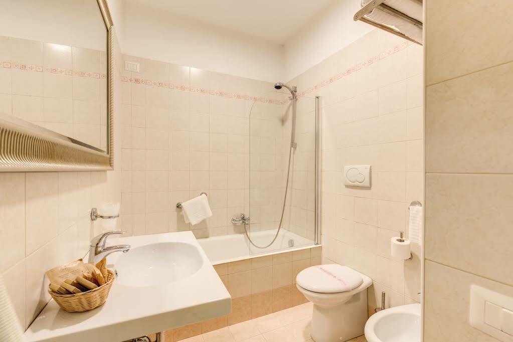 Apollo Colosseo Hotel 3*
