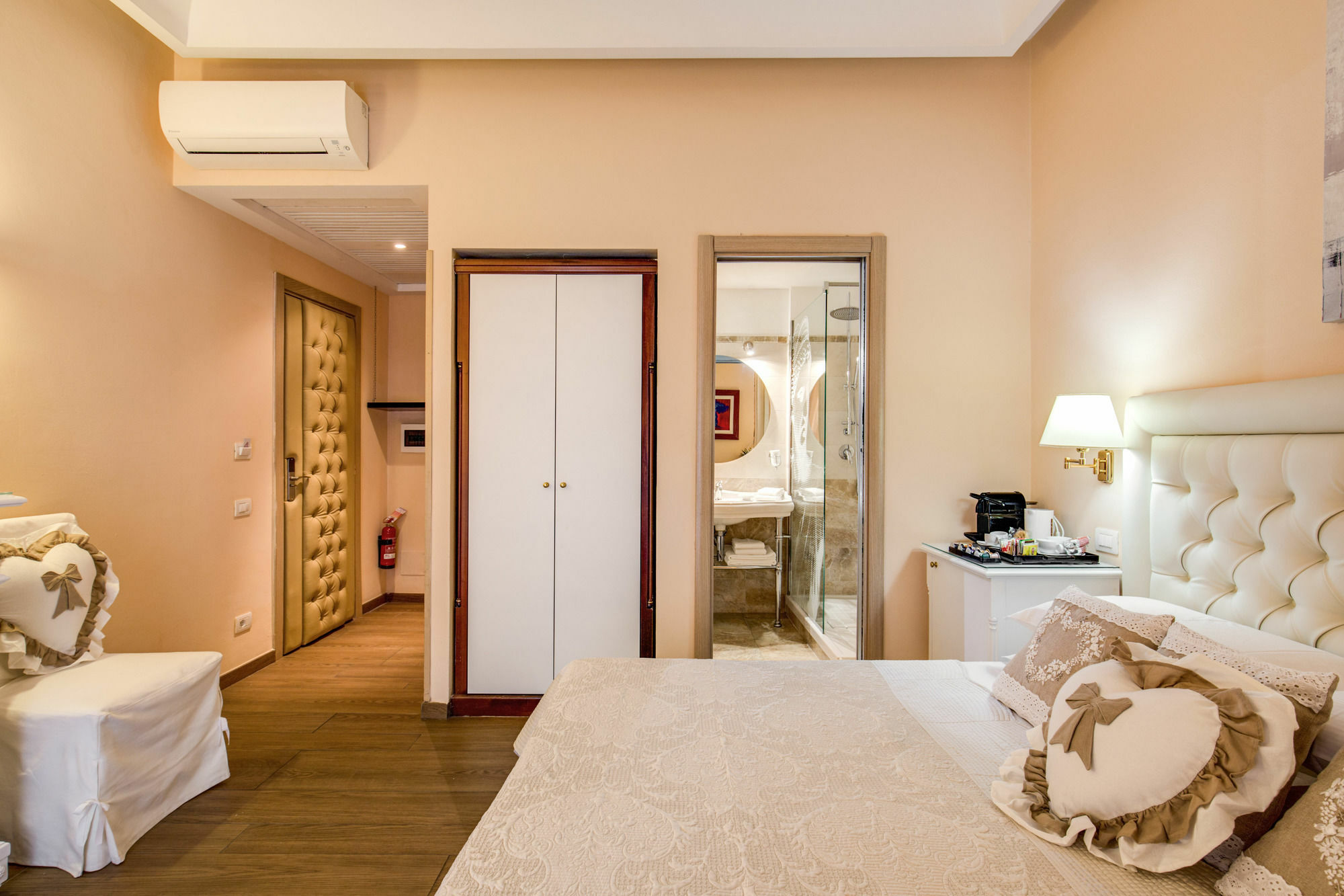 Rome55 - Piazza Di Spagna Guest house 3*