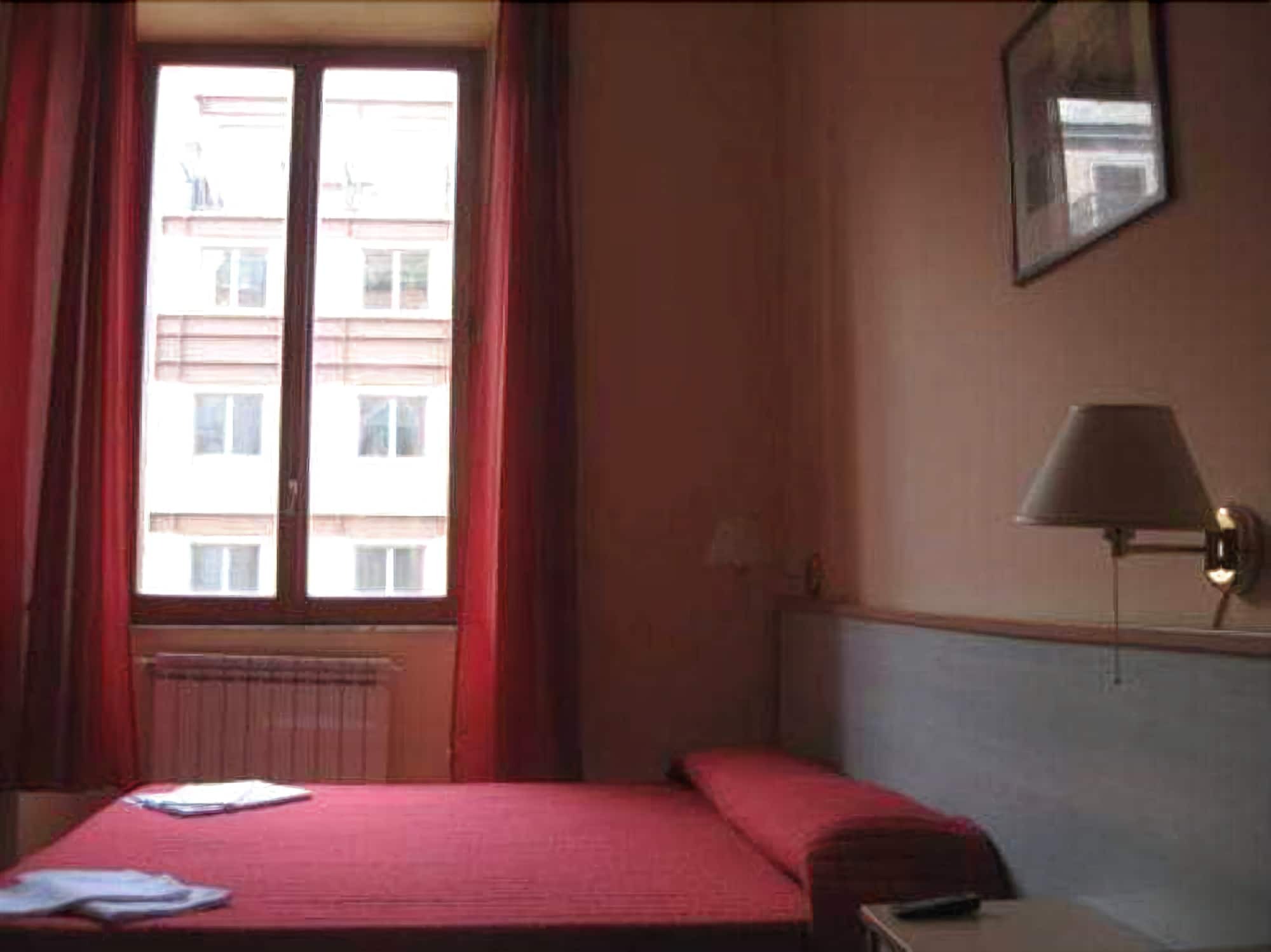 Aries House 2*